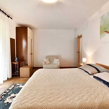Slavica Vrvari * Porec