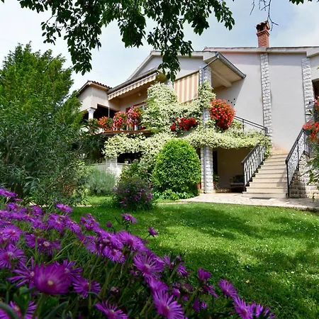 Apartman Slavica Vrvari