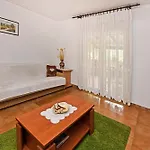 Slavica Vrvari * Porec