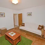 Apartment Slavica Vrvari Porec