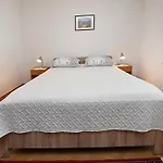 Apartment Slavica Vrvari *