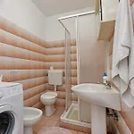 Slavica Vrvari Apartment Porec