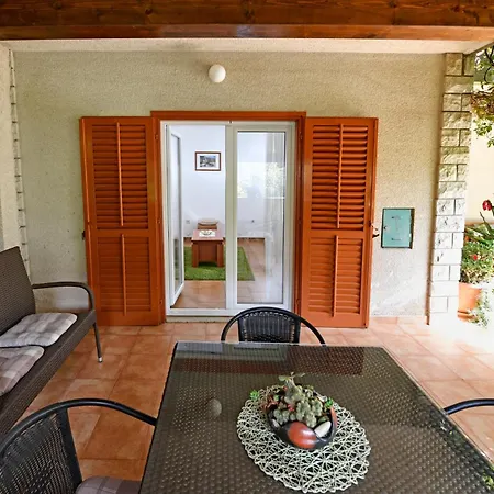 Slavica Vrvari Apartament Poreč