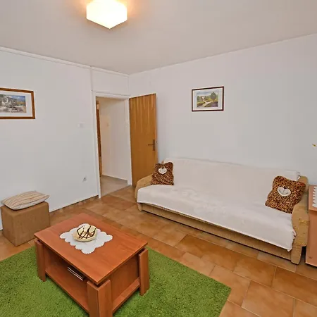 Apartman Slavica Vrvari Poreč