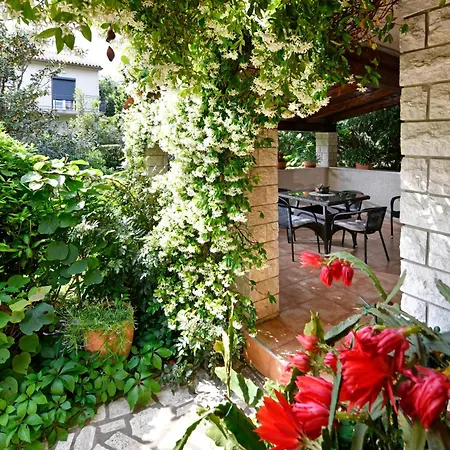 Apartament Slavica Vrvari