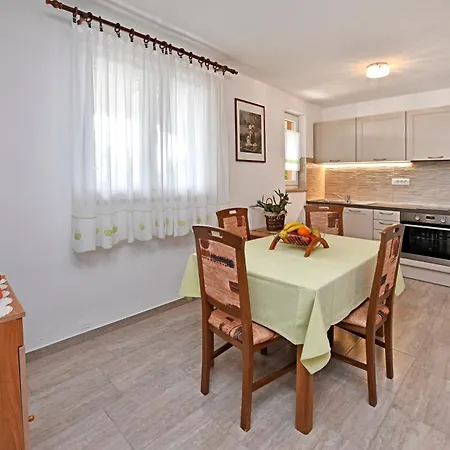 Apartman Slavica Vrvari