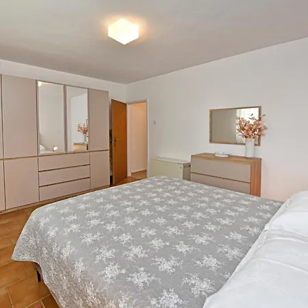 Apartman Slavica Vrvari