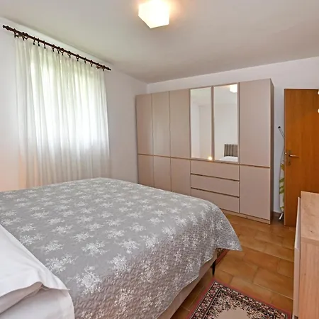 Apartament Slavica Vrvari *