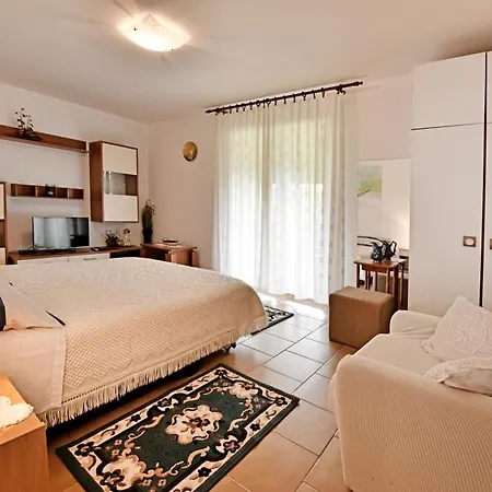 Apartament Slavica Vrvari