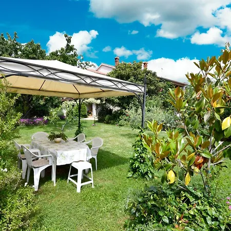 Apartman Slavica Vrvari Porec