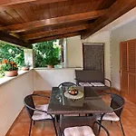Slavica Vrvari Apartment *