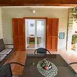 Slavica Vrvari Apartment Porec