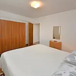 Slavica Vrvari Apartment