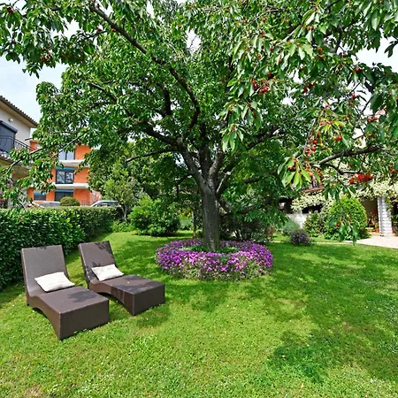 Slavica Vrvari Apartment Porec